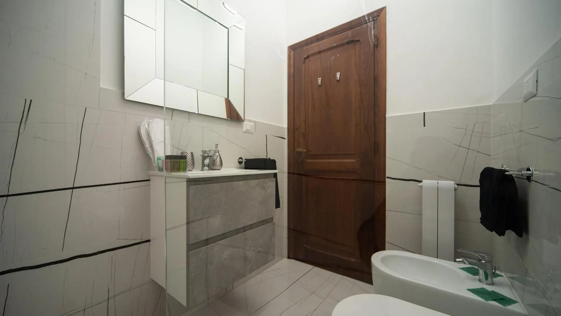 Campo De Fiori Charming Accommodation Roma Apartamento